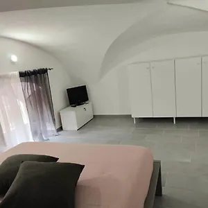 Maya's Appartamento