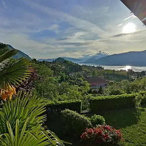 Feluca Porto Porto Valtravaglia