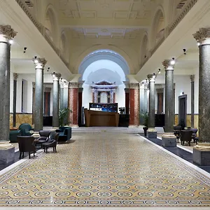 The Building 4*, Rzym Włochy